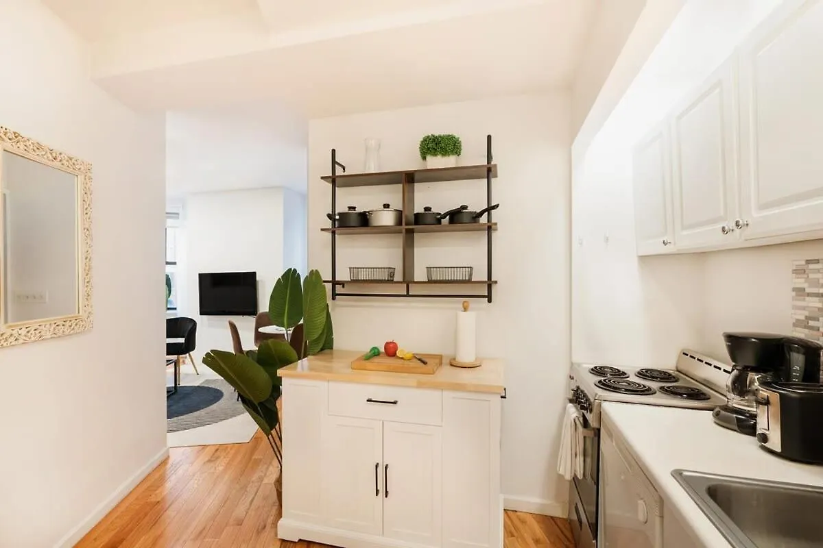 2Br Prime West Village Newly Furnished New York